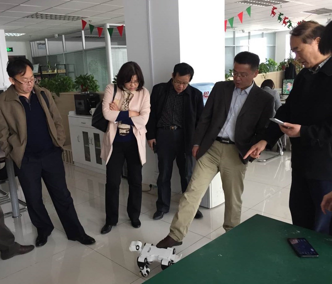 山東省工程師協會、威海市科協、泰安市科協領導來優寶特調研指導