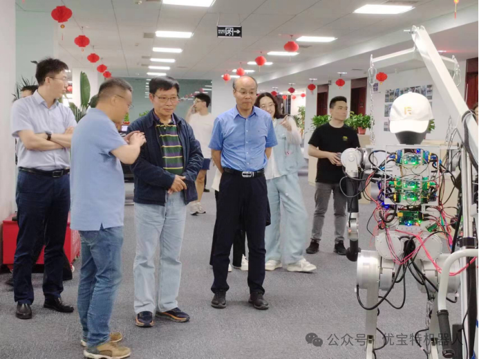 科技部原高新司司長秦勇等領(lǐng)導(dǎo)一行蒞臨山東優(yōu)寶特調(diào)研